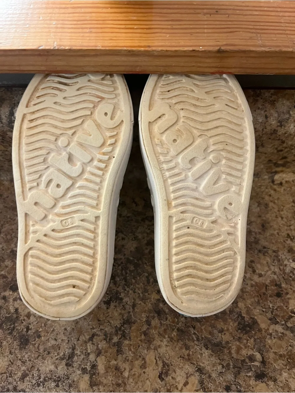 Native lightweight slip